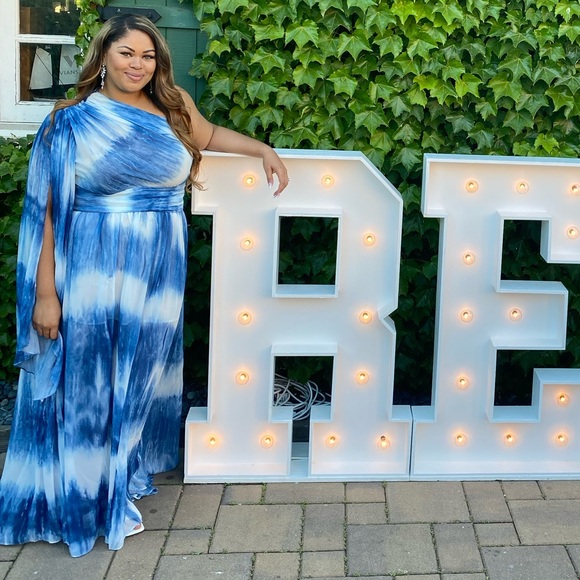 Blue Ombré Maxi Dress - Picture 4 of 8